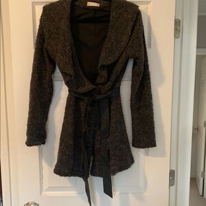 Chic Black Textured Cardigan with Belt